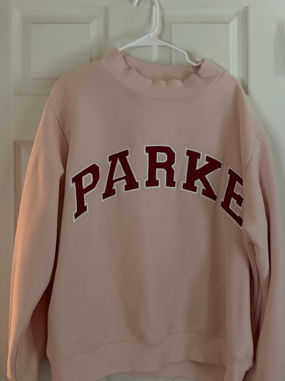 ParkeWomen's Pink Crewneck Sweater